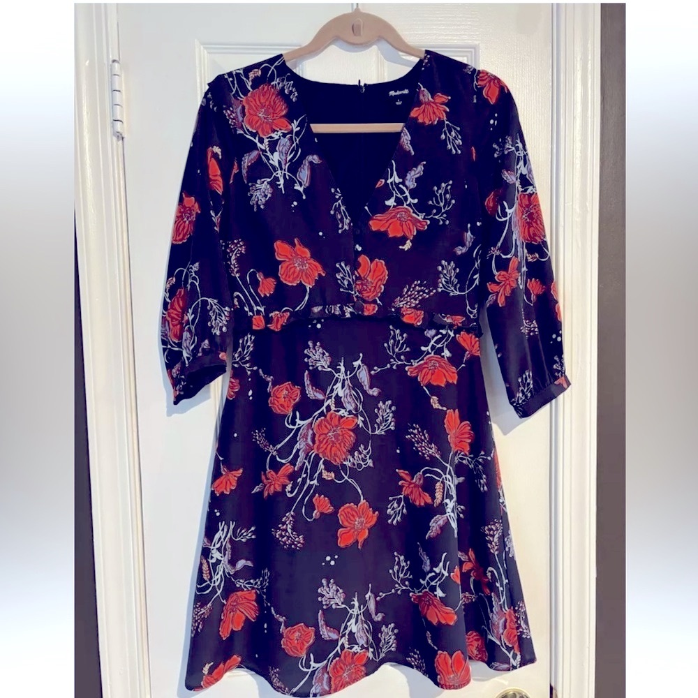 Madewell Silk Ruffle Waisted Dress Size 0 Blue Red Poppies 3/4 Sleeves